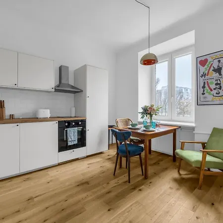 아파트 Wola - Expo Xxi, Metro Nearby - By Rentujemy *